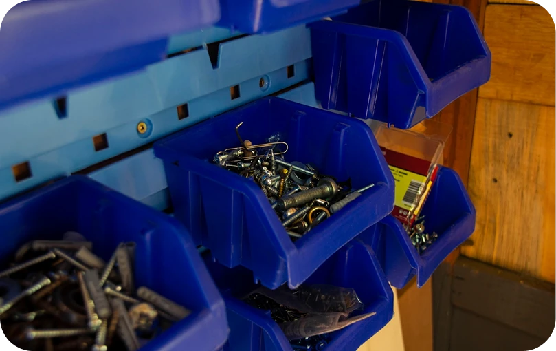 Werkzeug und Zubehör